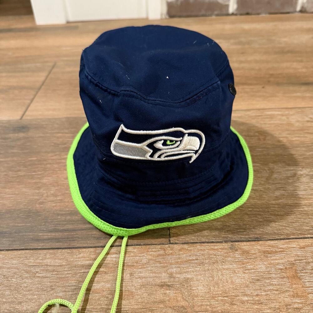 New Era NFL Seattle Seahawks Bucket Hat Reflective Trim Navy Blue Size XXL